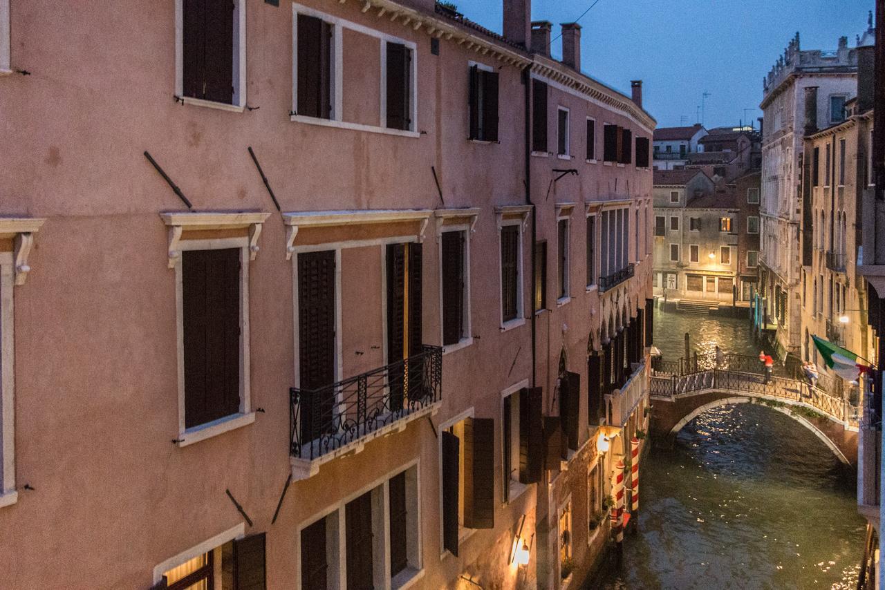 Rialto Bridge Large Venetian Style With Lift Διαμέρισμα Εξωτερικό φωτογραφία